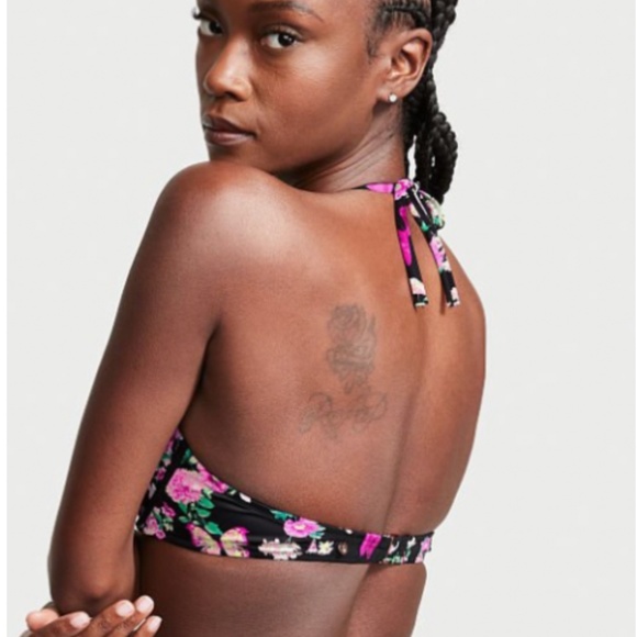 🚫 SOLD🚫 Victoria's Secret Bombshell Add-2-Cups Push Up Swim Bikini Top - Picture 2 of 3